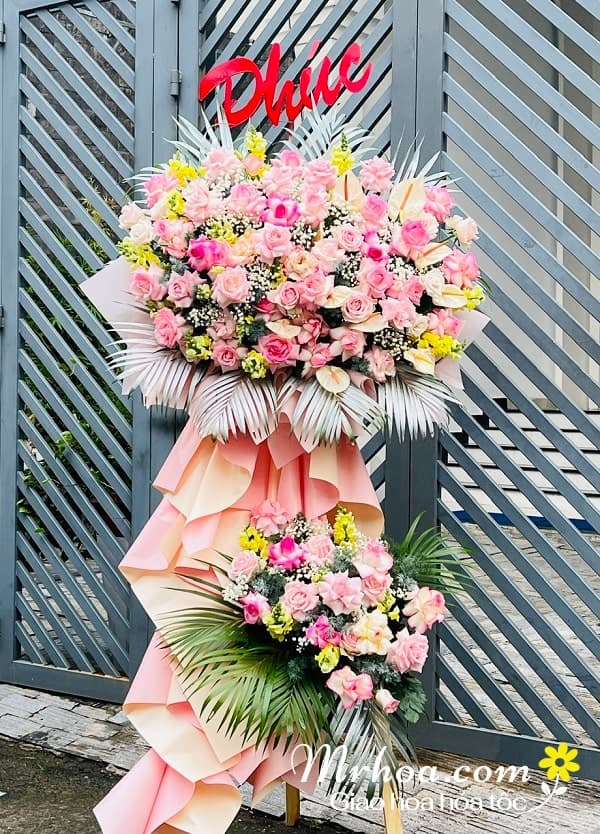 Lẵng hoa hạnh phúc