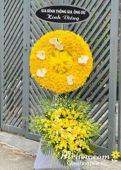 Hoa đám tang màu vàng