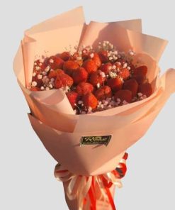 Bó hoa bằng trái dâu tây