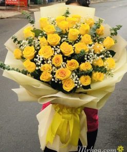 Bó hoa hồng vàng