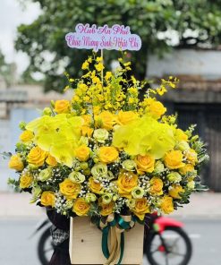 Lẵng hoa sang trọng