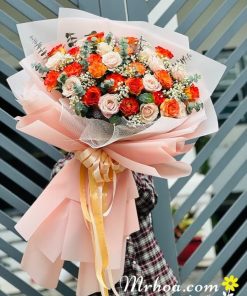 Bó hoa điểm nhấn