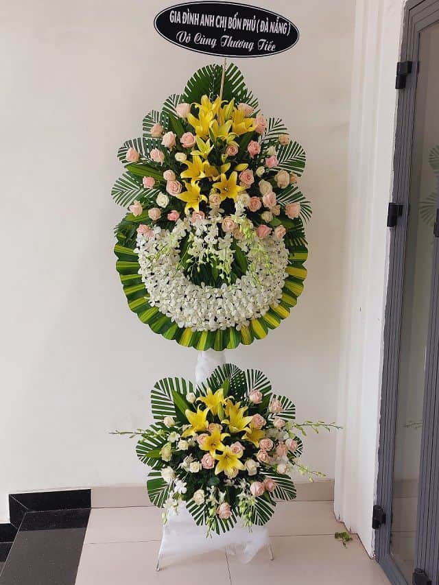 Giao hoa chia buồn ở Tây Hòa Phú Yên