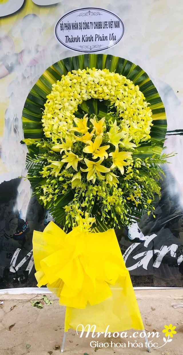 Vòng hoa đám tang