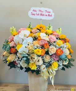 Lẵng hoa rạng ngời