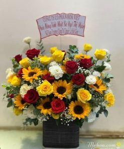Giỏ hoa chúc mừng vững vàng