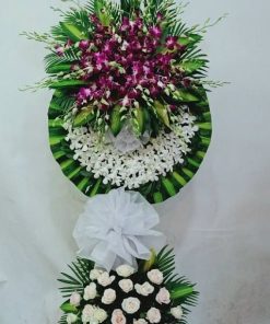 Hoa đám tang lưu luyến
