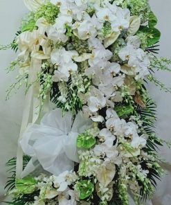 Kệ hoa chia buồn ly biệt