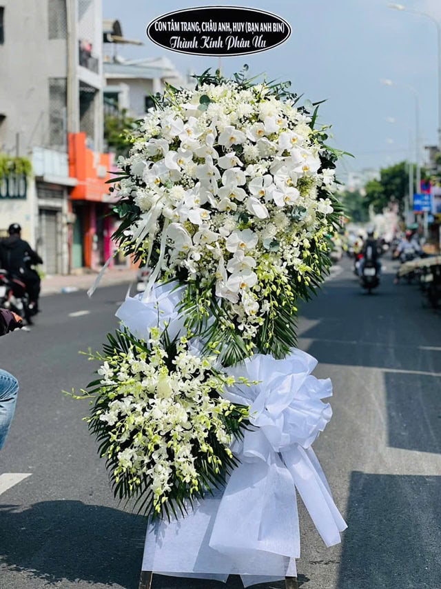 Giao hoa đám tang tại Thốt Nốt