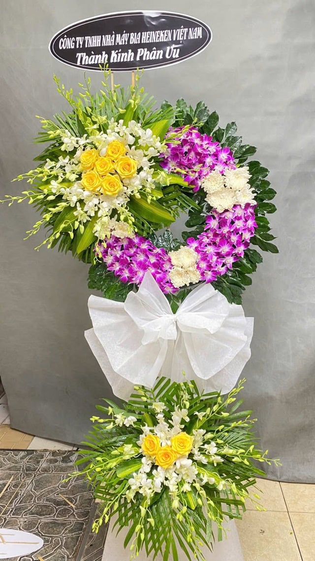 Hoa chia buồn đám tang Châu Thành Bến Tre