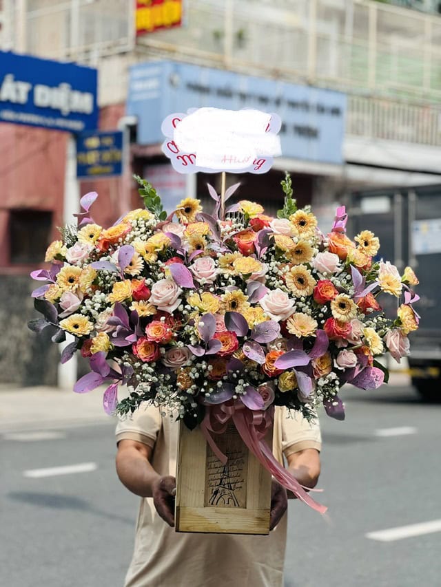 Hoa mừng tân gia nhà mới
