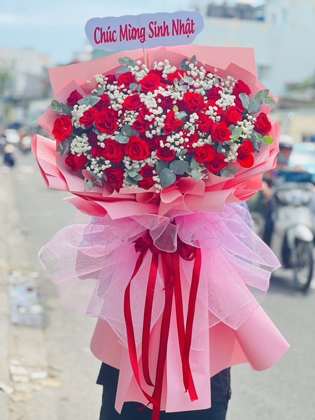 Shop hoa tươi huyện Phú Xuyên cung ấp hoa tươi mới mỗi ngày