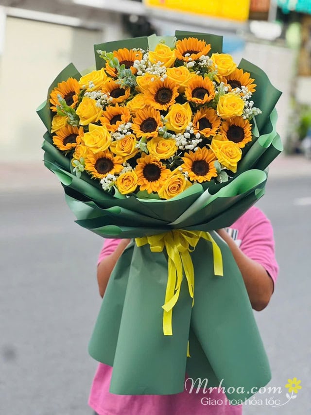 Hoa hướng dương tặng sinh nhật chị gái