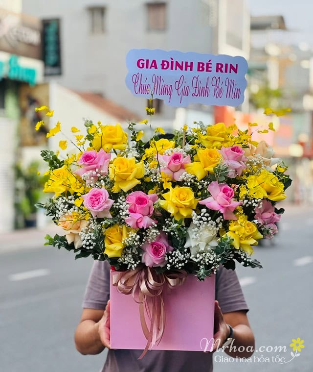 Hoa 8-3 tặng mẹ