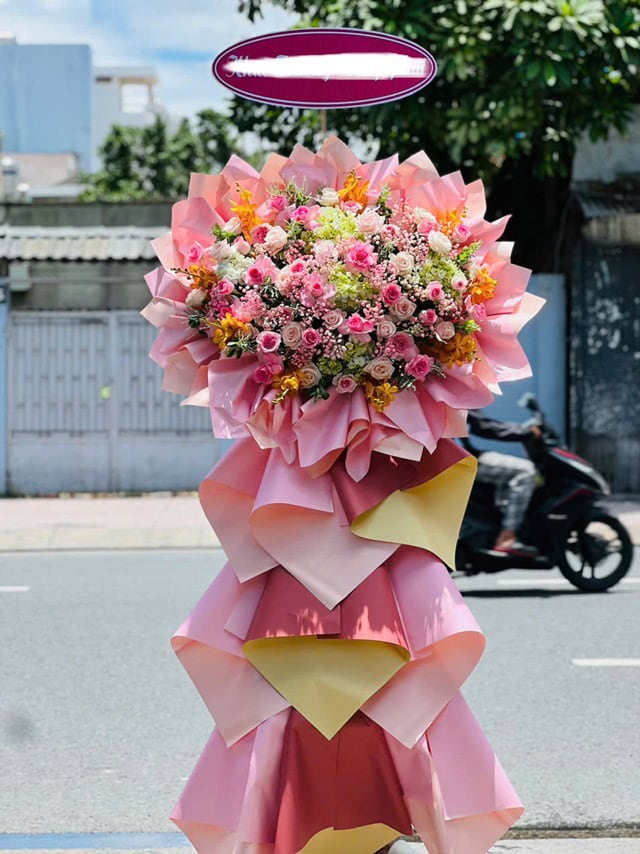 Hoa chúc mừng khai giảng