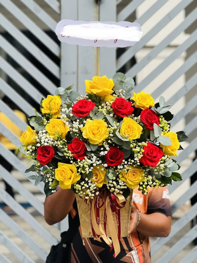 Hoa tươi Bà Điểm Hóc Môn