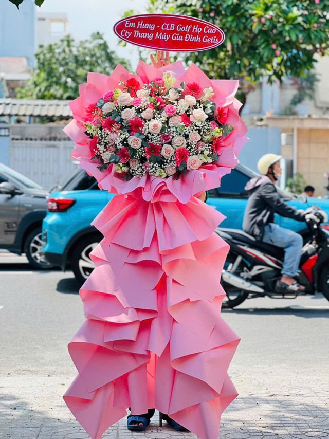 Shop hoa Phú Giáo cung cấp hoa chất lượng