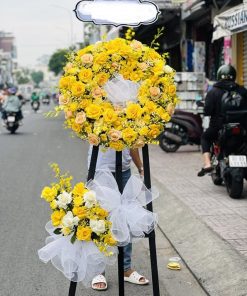 Hoa chia buồn đám tang tại Bến Tre