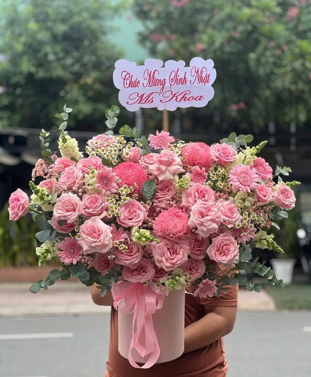 Sắc hồng yêu thương